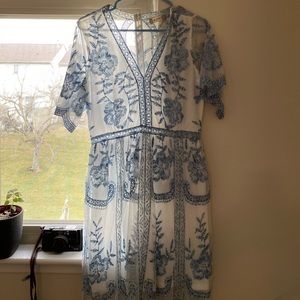 Short sleeve embroidered maxi dress